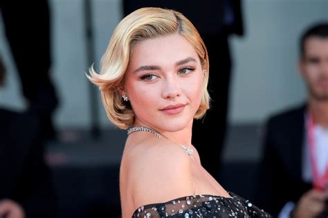 florence pugh toples|Florence Pugh’s Topless ‘Oppenheimer’ Scene Is Censored